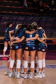 江苏足球发展重点城市对抗赛即将打响，李玮锋担任苏州队主帅